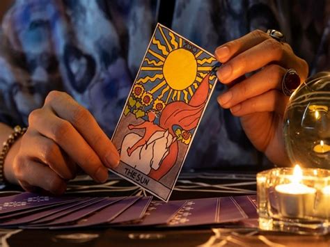 Bài TAROT là gì? Cách bói bài TAROT và xem ý nghĩa các lá bài