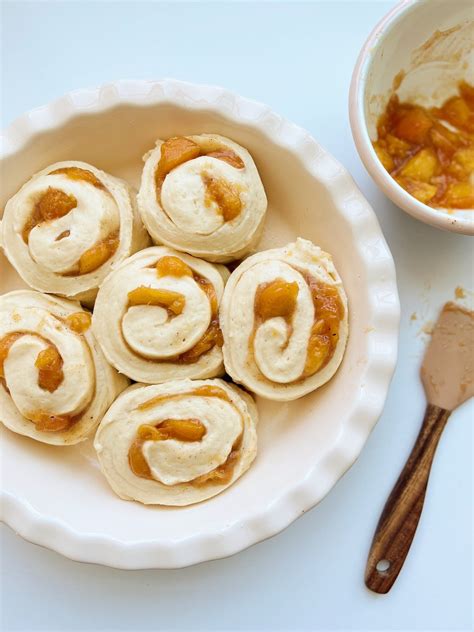 Peaches And Cream Cinnamon Rolls That Bread Lady