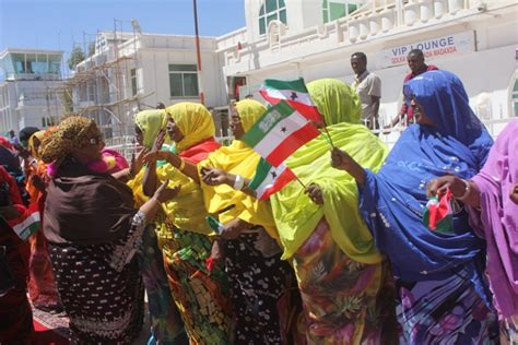 Wararka Maanta Khamiis Feb 14 2013 Madaxweynaha Somaliland Oo