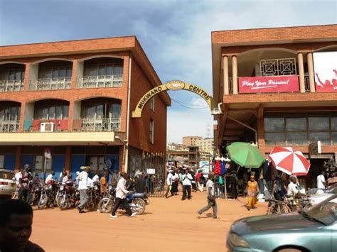 The 10 Best Markets in Kampala