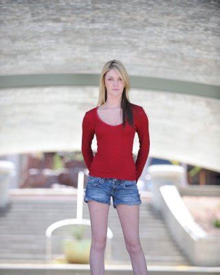 Pictures Of Riley Ray Naked In Public Porn Pictures XXX Photos Sex