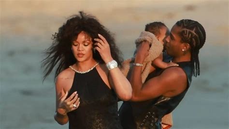 Rihanna Y Novio ASAP Rocky Muestran Por Primera Vez A Su Hijo Rock Pop