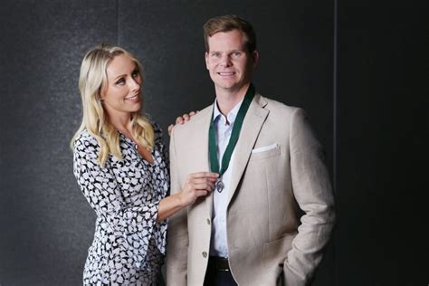 Steve Smith & Beth Mooney Top the 2021 Australian Cricket Awards