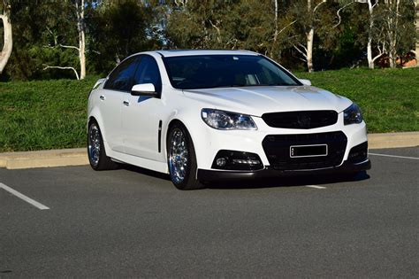 holden vf ssv redline devo shannons club