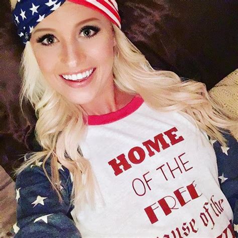 13 Of Tomi Lahrens Best Selfies