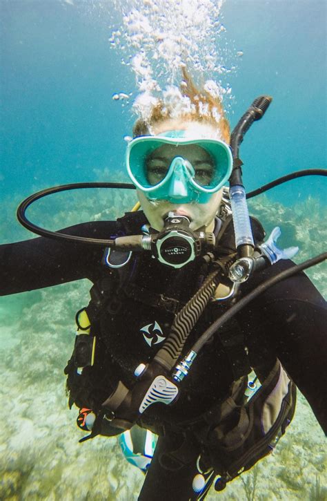 Getting To Christ Of The Abyss Scuba Diving Site In Key Largo