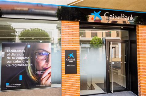 CaixaBank Impulsa Su Negocio De Pymes Con La Primera Red De Oficinas En