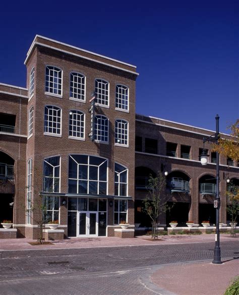 LK Architecture | Old Town Parking Garage, Wichita, KS