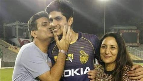 IPL 2019: Shubman Gill’s father breaks into bhangra after his son’s ...