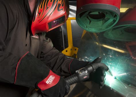 MIG Welders | Lincoln Electric