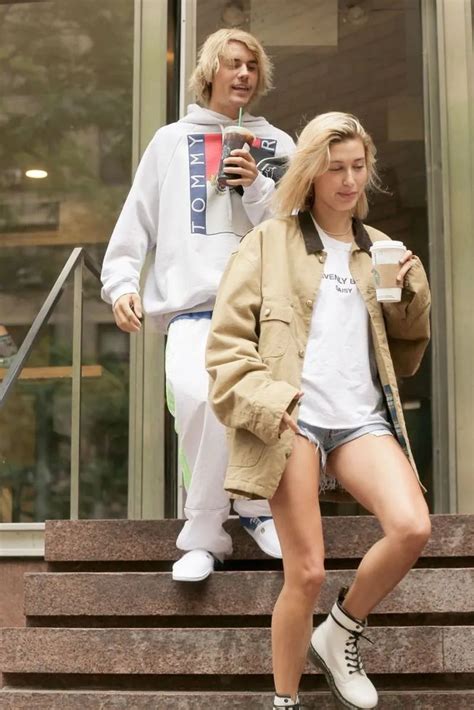 Figury Polskich Gwiazd W Bikini Kozaczek