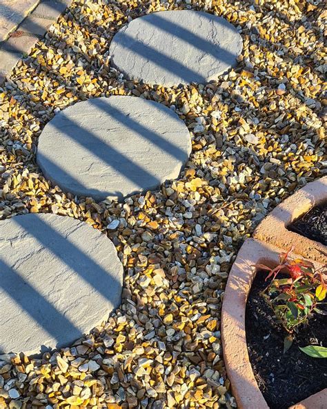 menards stepping stones 9