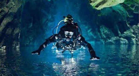 WHAT IS A HALOCLINE? - Cenote Tours Cave Diving Mexico