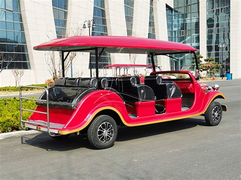 Red Vintage Electric Car - Dinis sightseeing carts