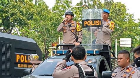 Polda Metro Pulangkan Pendemo Yang Sempat Ditangkap Saat Demo Di Dpr Kpu