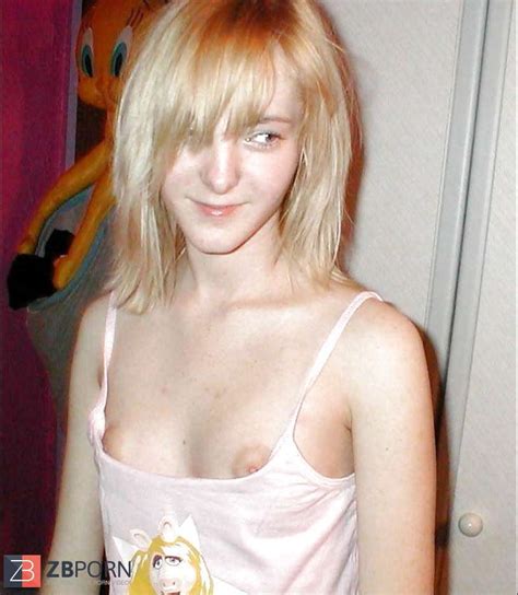 Nip Glimpses ZB Porn