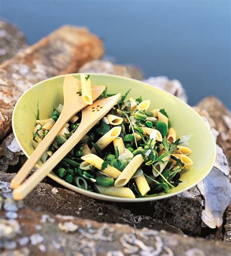 Recette De La Salade De Pâtes Aux Légumes Verts Marie Claire