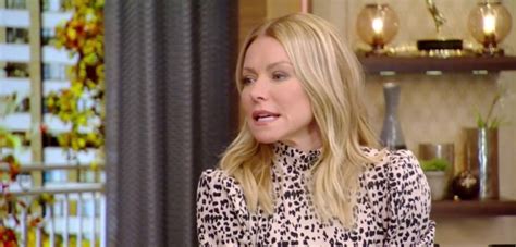 Live Kelly Ripa Gets Flipped Off And Told To Be Quiet By Producer