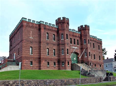 Greenfield Massachusetts National Guard Armory Taken In Gr Flickr