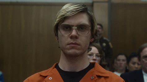 Tráiler español de DAHMER Monstruo La historia de Jeffrey Dahmer