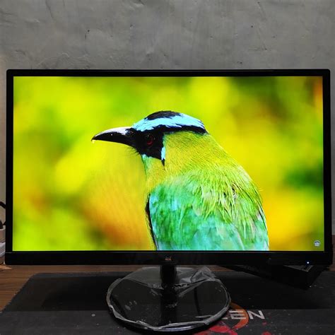 Russhh 22 Inches Ips Frameless Monitor On Carousell