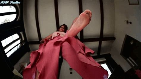 Moody Milf Back With Some Pure POV Trample MOV Amateur Soles Giantess And Footjobs Clips4sale