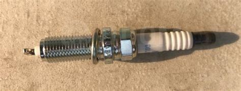 Свечи зажигания Nissan NGK Dilkar7D11H 22401-1VA1C комплект 4шт ...