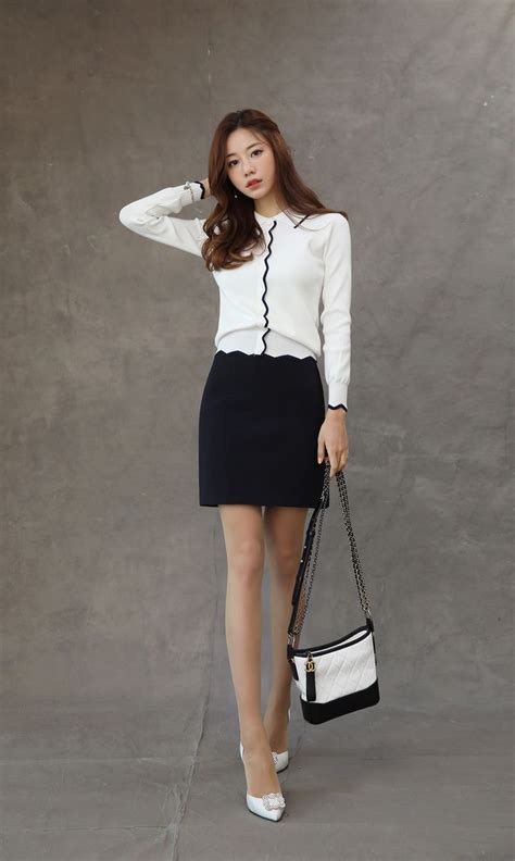 4Colors High Wasited Mini H Line Skirt 2024 오피스룩 여성 정장 패션