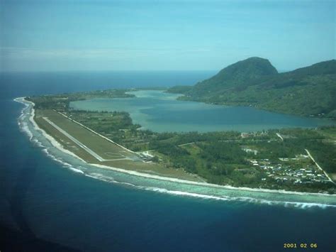 Huahine Airport