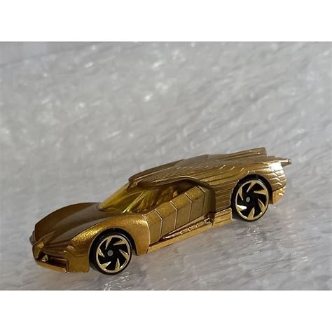 Hot Wheels Dc Character Cars Wonder Women Gold Loose Shopee Malaysia