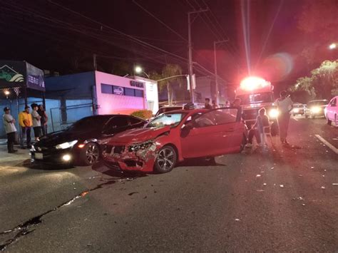 Policías Viales De Aguascalientes Atienden Aparatoso Accidente Que Se Registró Sobre Segundo