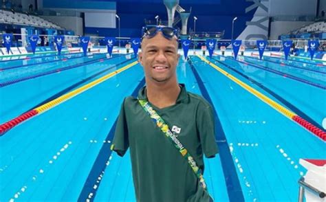 Nadador Gabriel Araújo conquista a 1ª medalha do Brasil nas