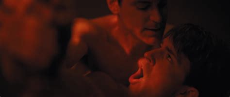 AusCAPS Matt Bomer Nude With Jonathan Bailey Shirtless In Fellow Travelers You Re Wonderful