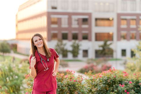 Texas A&M Nursing Senior | Mary Beth Photography | Houston photographer ...