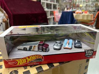 Hot Wheels Hotwheels Car Culture Boulevard Set DE TOMASO PANTERA GRUPPO MERCEDES W