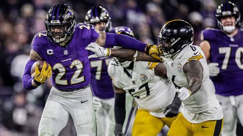 evolution  derrick henrys stiff arm espn