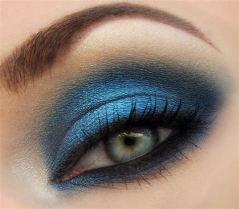 Smokey eyes Schminken für sexy Frauen! - Archzine.net