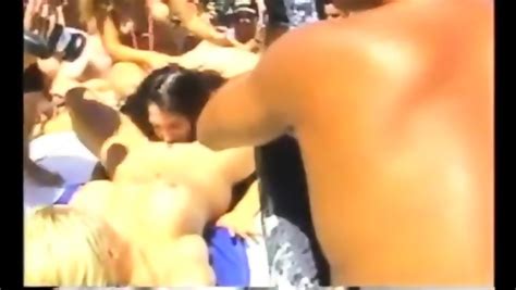 Girl Licks Pussy In Front Of Crowd