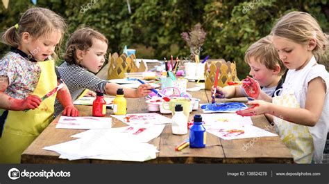 Kids Painting at birthday party — Stock Photo © Rawpixel #138524278