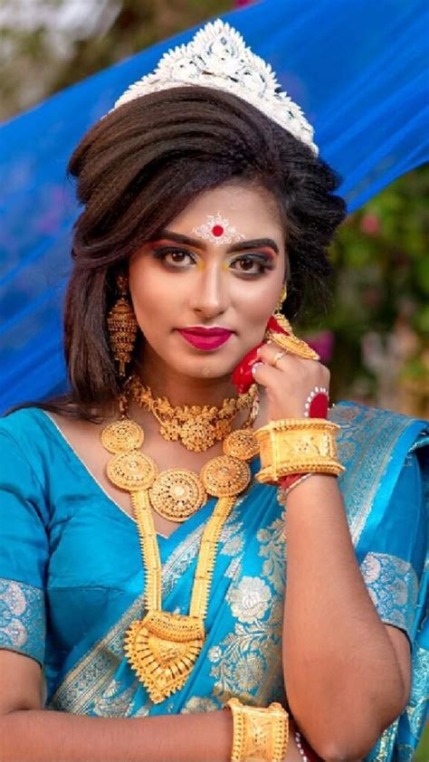 Discover 10 Traditional Bengali Bridal Hairstyles For The Big Day