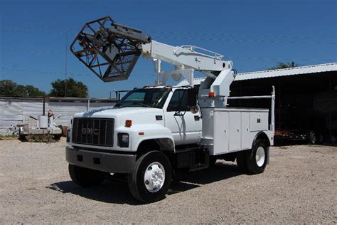 Southwest Equipment - Used Bucket Trucks For Sale