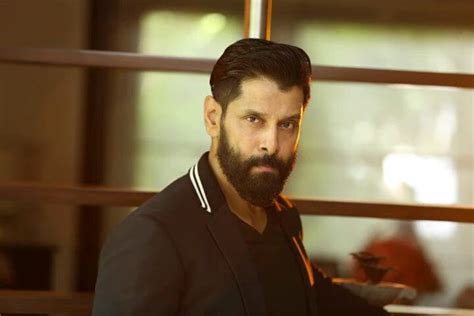 Actor Chiyaan Vikram Latest Stylish Hd Gallery Gethu Cinema