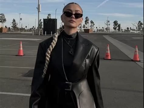 Datangi Acara Penghargaan Billboard Women In Music Award 2022 Agnez Mo