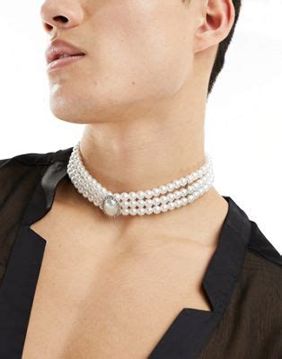 ASOS DESIGN Wielorzędowy naszyjnik typu choker ze sztucznych pereł ASOS