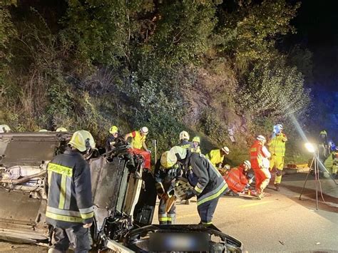 Schrambach Nach Crash mehrfach überschlagen drei Verletzte