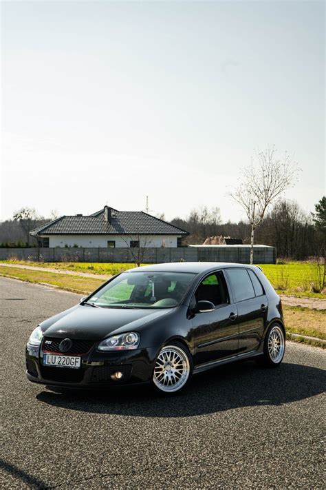 Vw Golf V Gti T Km Doinwestowany Na Kwot Tys Z Cz Stochowa