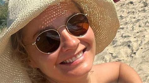 Ma Gorzata Socha Pokaza A Jak Wygl Daj Wczasy Na Kempingu Ol Ni A Te W Czarnym Bikini Plotek