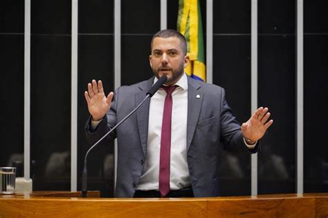 Deputado Carlos Jordy Alvo Da Nova Fase Da Opera O Lesa P Tria