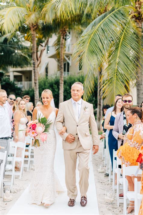 Tropical Playa Largo Resort Wedding in Key Largo Florida - Key Largo Wedding Photographer ...