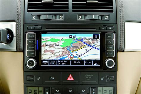 Rns Radio Navigation System For The Volkswagen Touareg Pictures